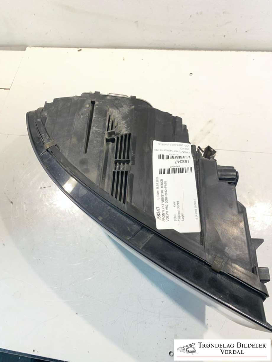 Frontlykt venstre xenon til Volvo V50 2007-2012 (Fase 2)