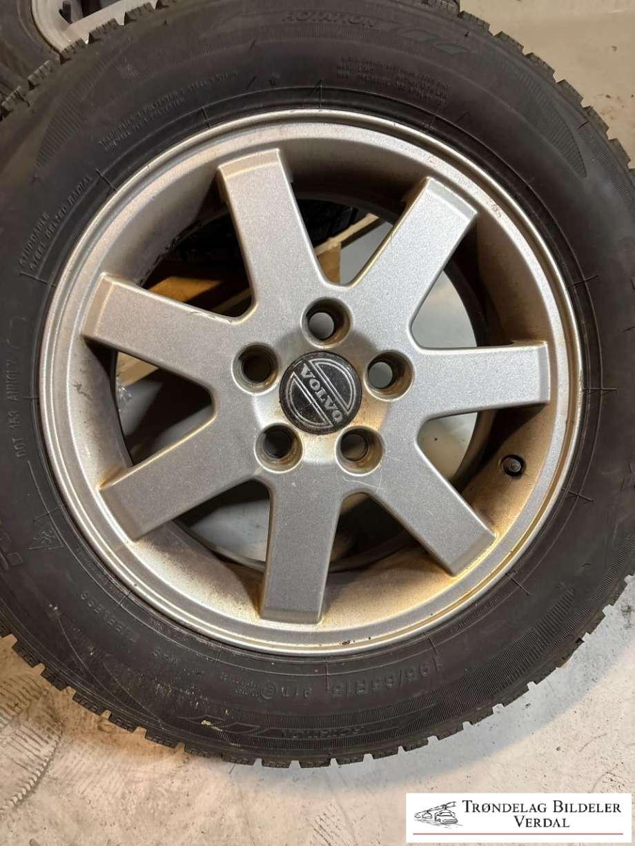 Hjulsett aluminium vinter til Volvo V50, 2007-2012 (Fase 2)  (ROADX|195/65R15)