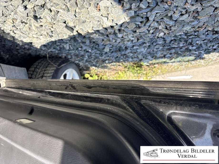 Dør venstre foran til Audi A6, Allroad 2008-2011 (Type II, Fase 2) (C6) (C6) 