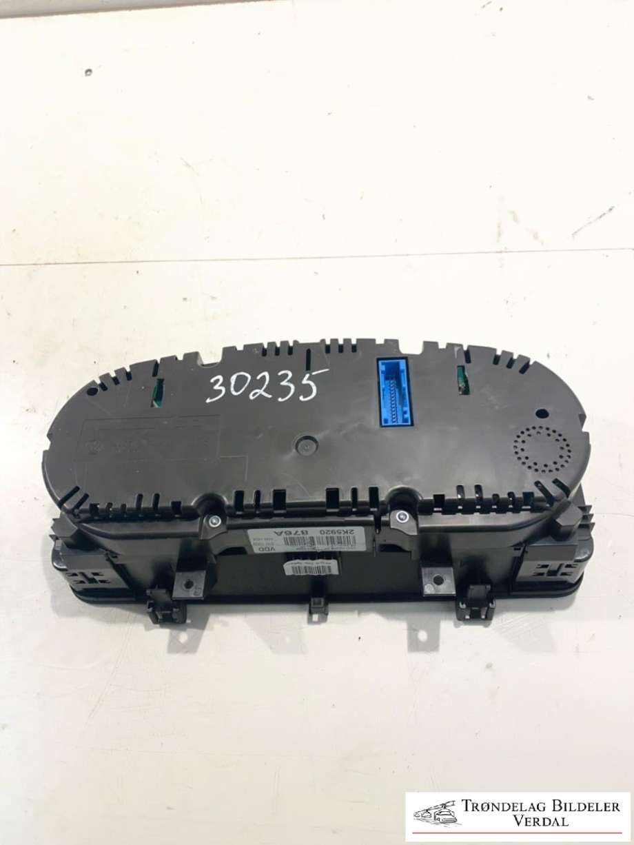Instrumentpanel til VW Caddy 2015-2020 (Type III, Fase 3)  