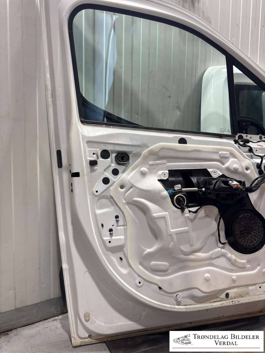 Dør venstre foran til Opel Combo E 2019-->>