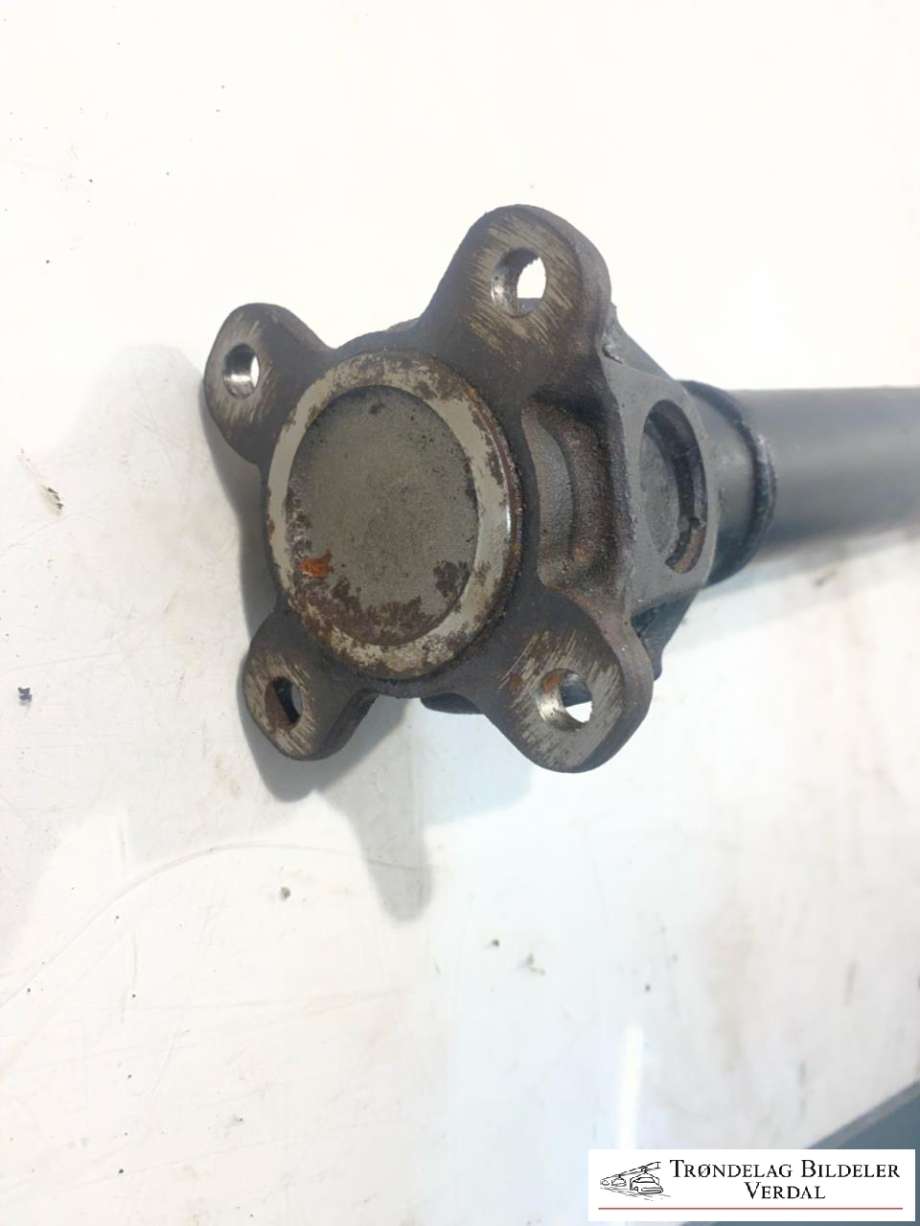 Mellomaksel fremre til BMW 5-Serie 2010-2017 (F10/F11) (F10/F11) (26208628043|)