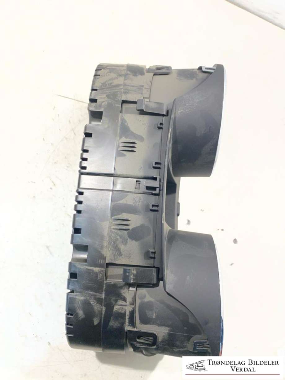 Instrumentpanel til Škoda Yeti 2009-2013 (Fase 1)  (5L0 920 840 J|)