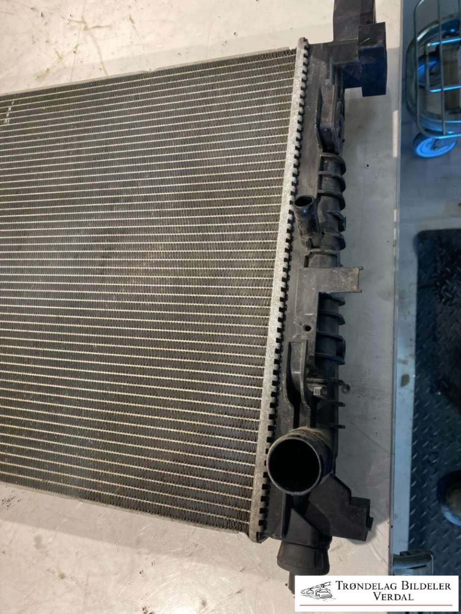 Radiator (manuell gir) til Renault Express 2021-->>