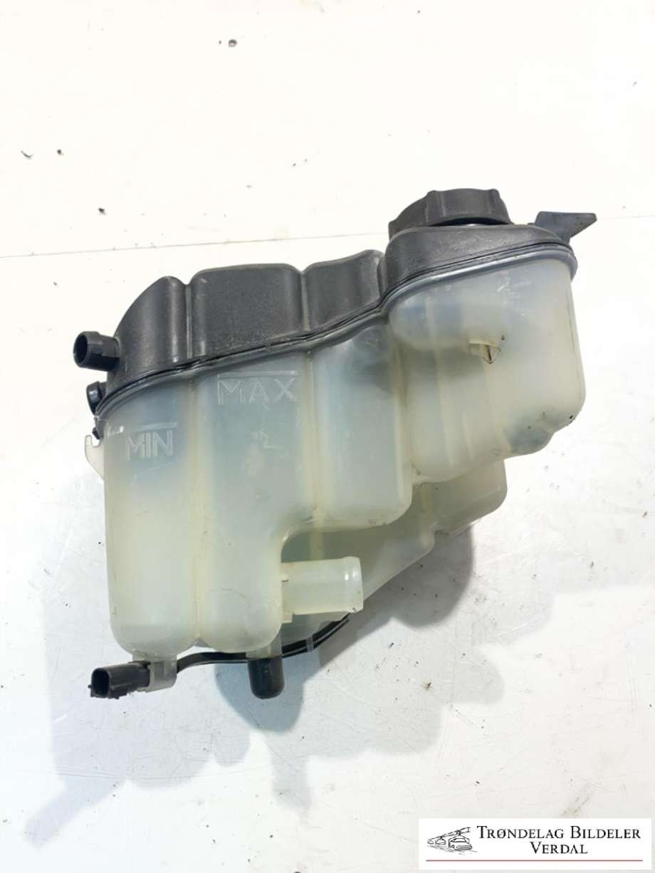 Ekspansjonstank til Volvo XC70, 2008-2013 (Type II, Fase 1)