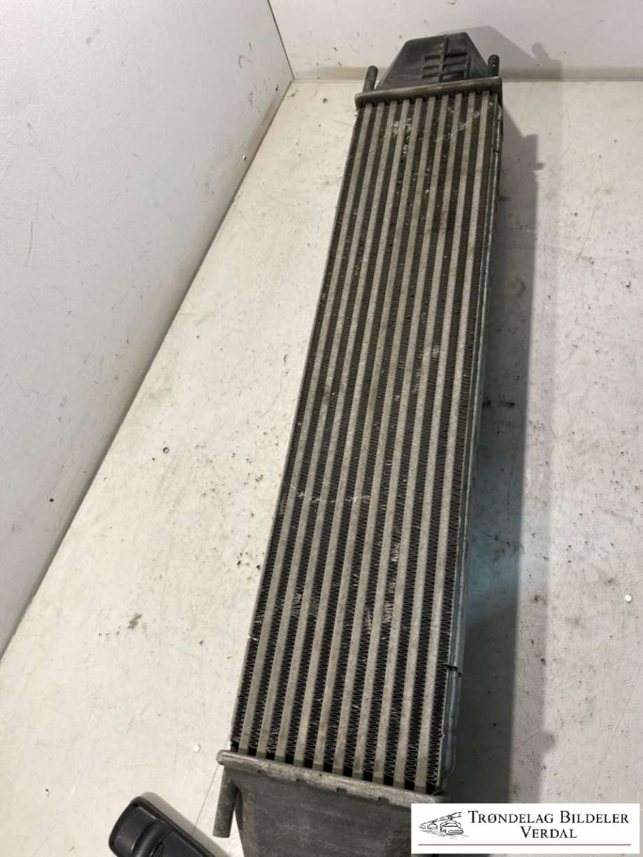 Intercooler til Volvo XC70 2008-2013 (Type II, Fase 1)