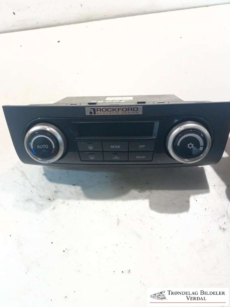 Varmeapparat betjening til Mitsubishi Pajero 2007-2016 (Type IV, Fase 1) (7820A133XA|146570-5114|)