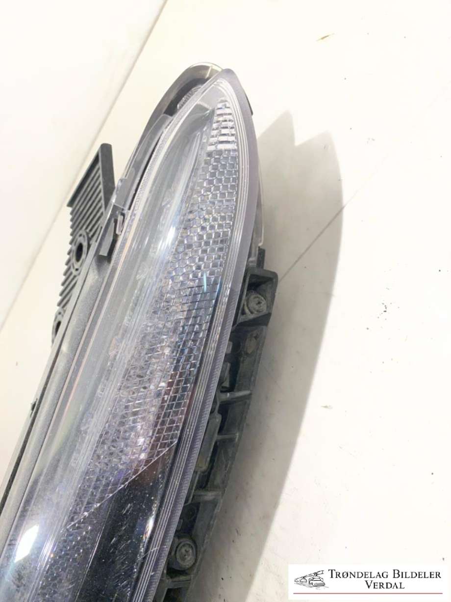Kjørelys led høyre foran til Hyundai Kona 2021-2023 (Type I, Fase 2) (92208J9600|)