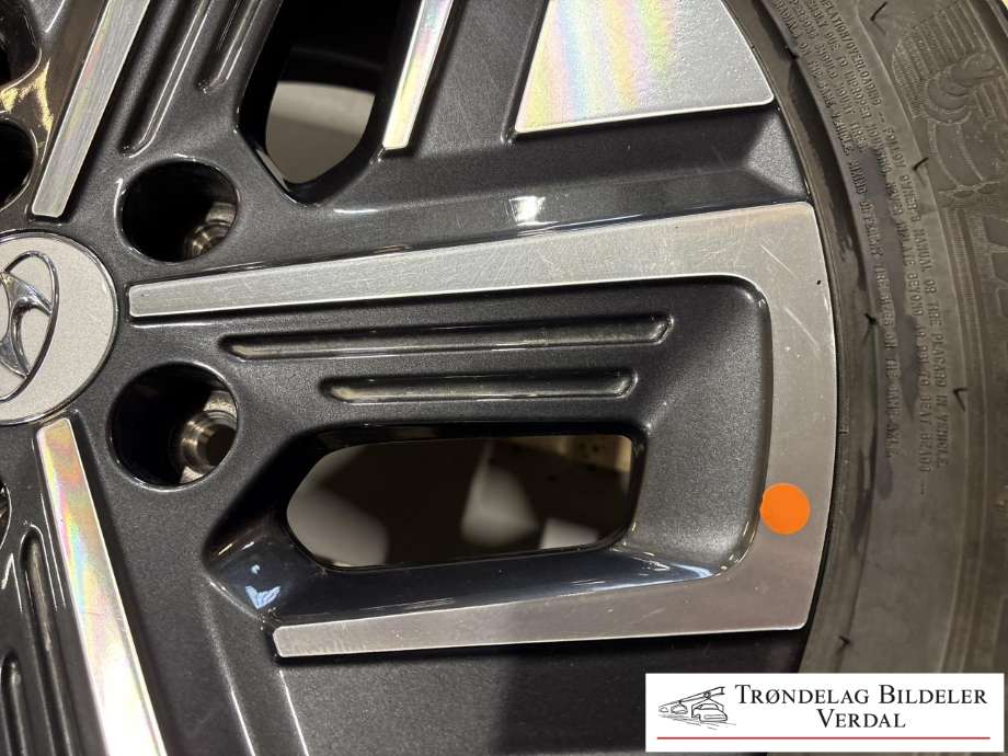 Hjulsett aluminium sommer til Hyundai Kona 2021-2023 (Type I, Fase 2) (MICHELLIN|215/55R17|DOT: 0123|DYBDE: 5|5MM)