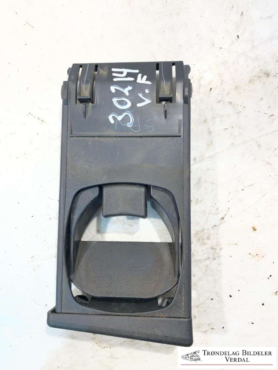 Dashbord koppholder til Toyota Hilux 2012-2016