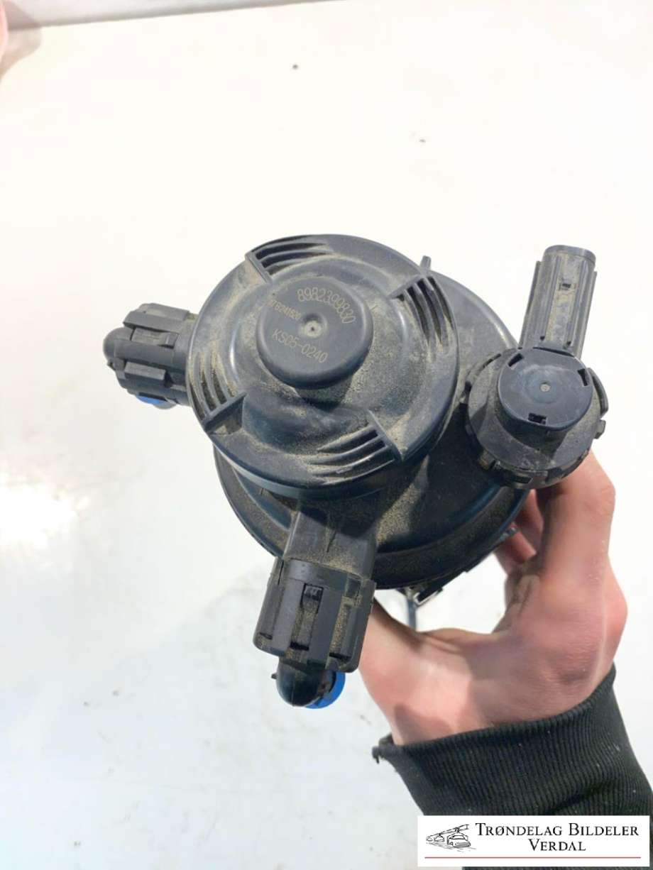 Dieselfilterholder til Isuzu D-Max 2017-2020 (Type II, Fase 2)