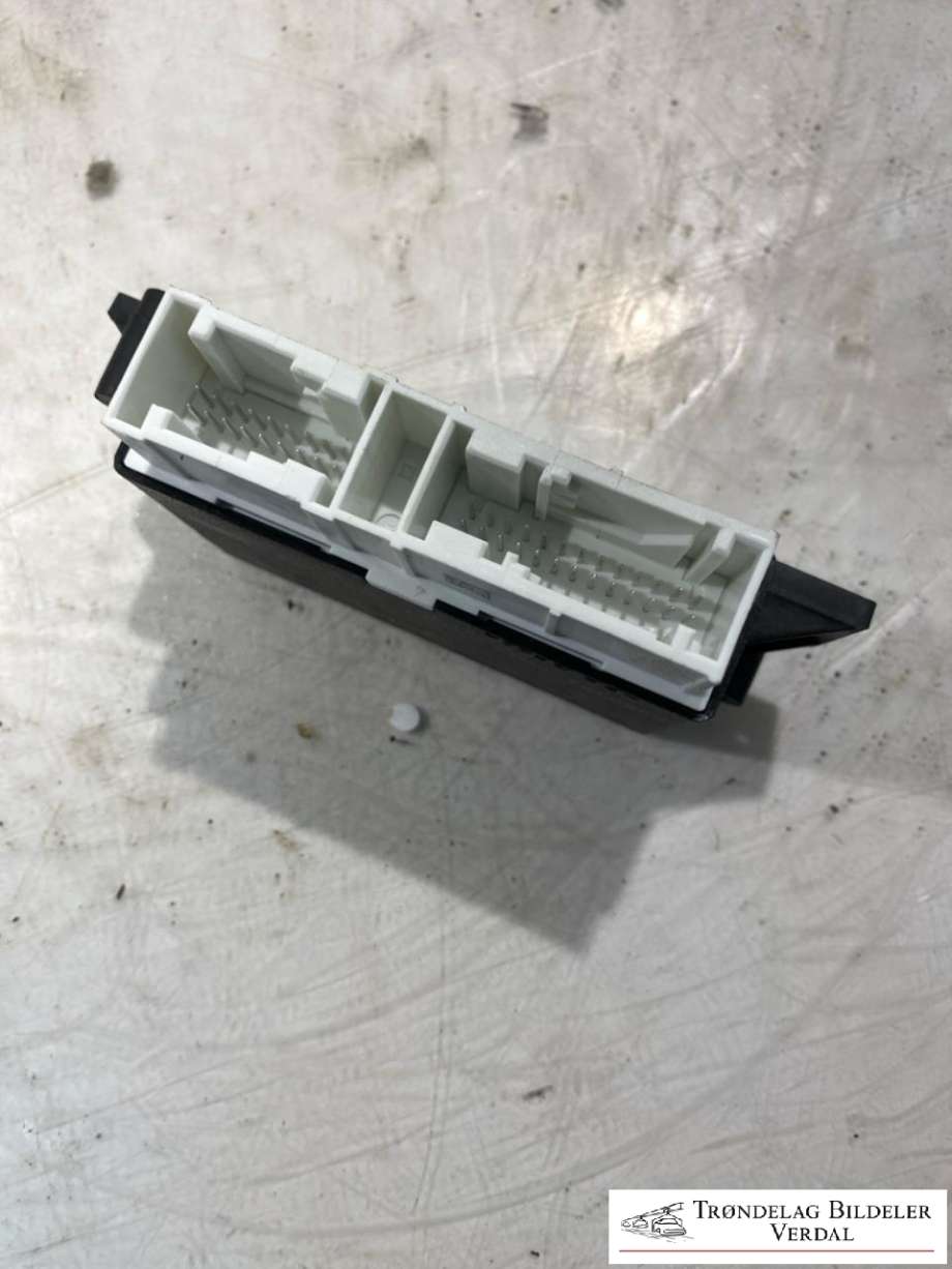 Styreenhet parkering til Citroën Berlingo 2019-->> (Type III)  (9837674080|)