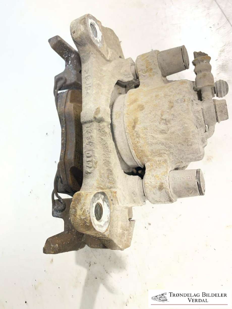 Bremsecaliper venstre foran til Toyota Yaris 2020-->> (Type IV)