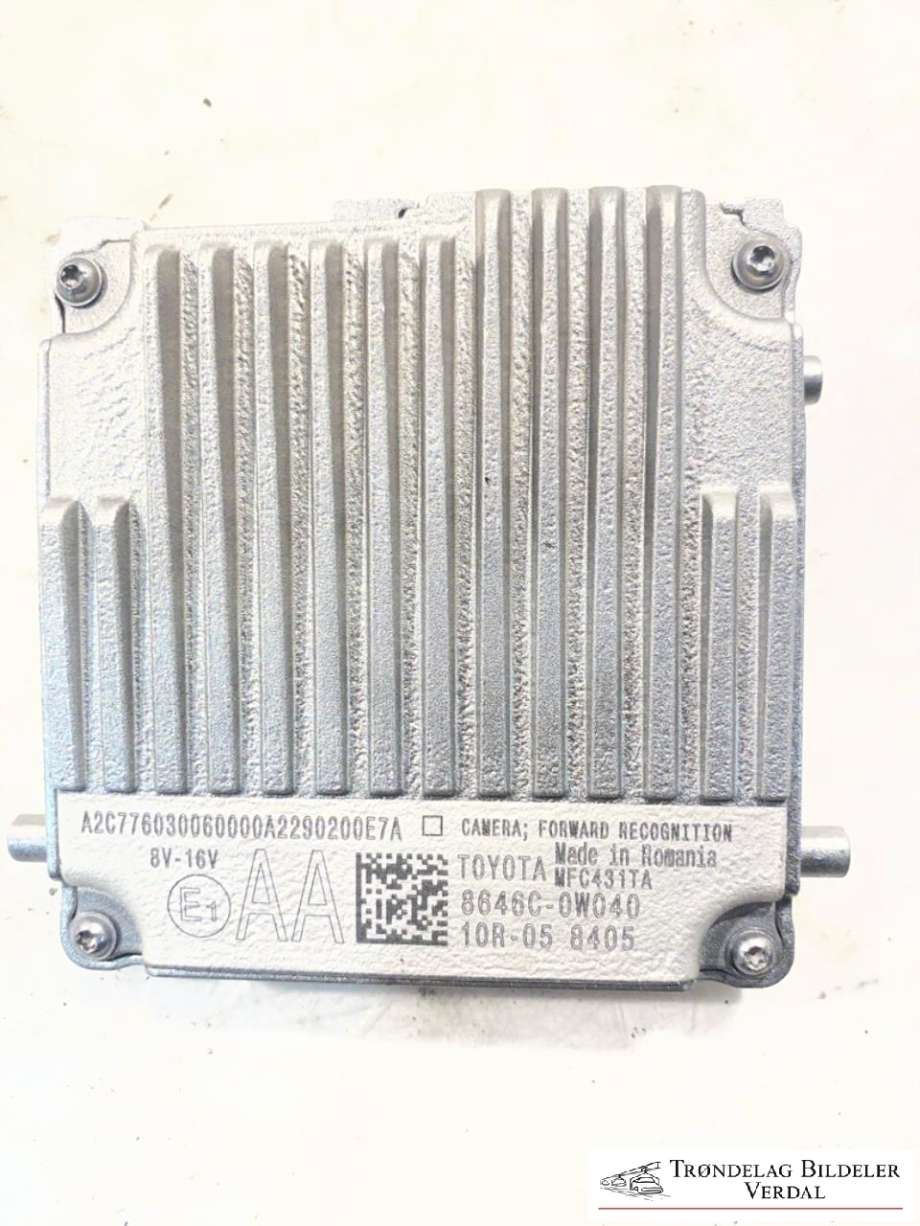 Kamera til Toyota Yaris 2020-->> (Type IV) (8646C0W040|)