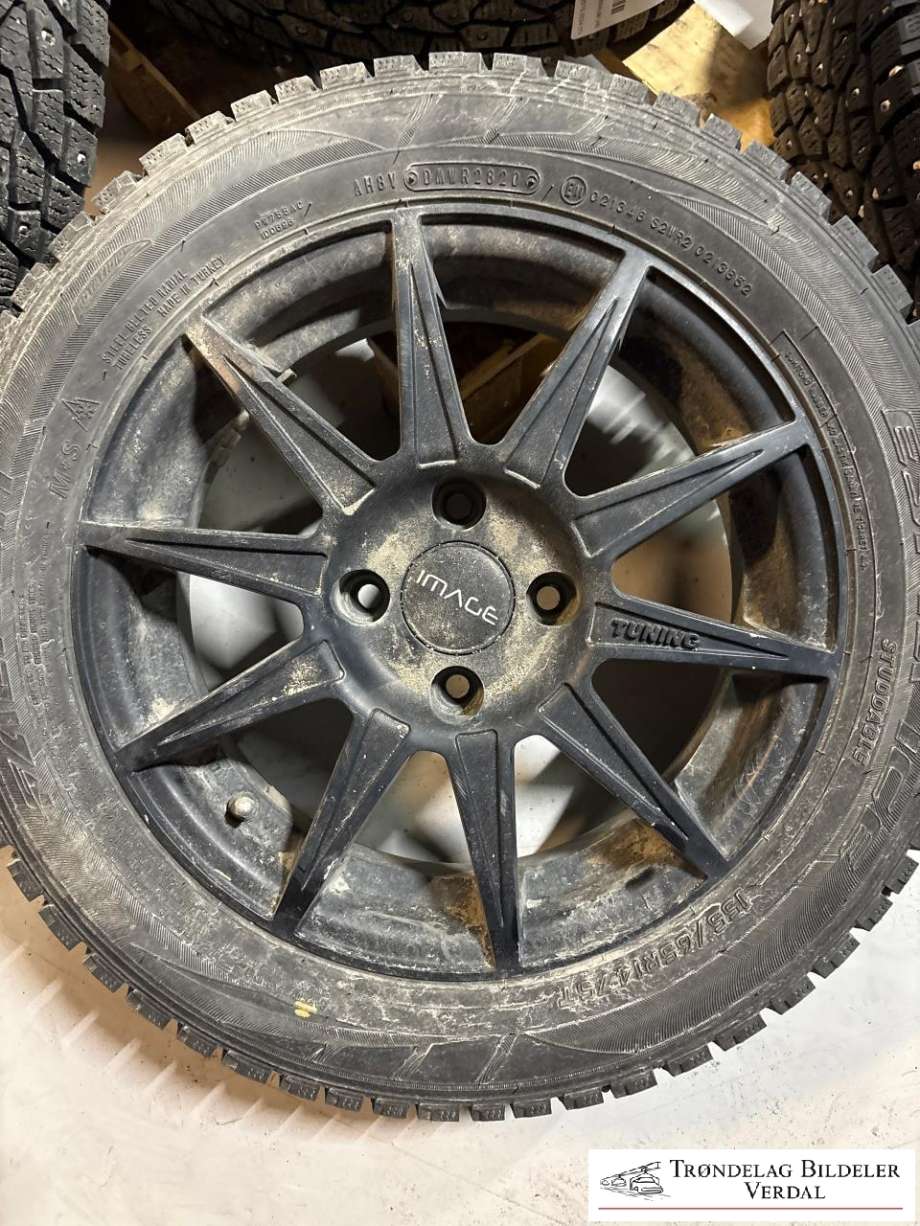 Hjulsett aluminium vinter til Mopedbil Ligier JS50 2015-2024 (Type I)  (FALKEN PIGG|155/65R14|DOT  3720|DYBDE: 7MM)