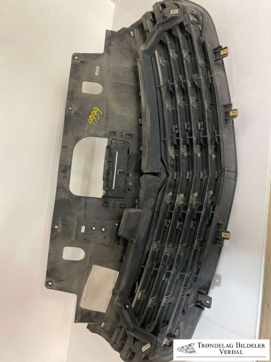 Grill til Opel Vivaro B 2014-2019