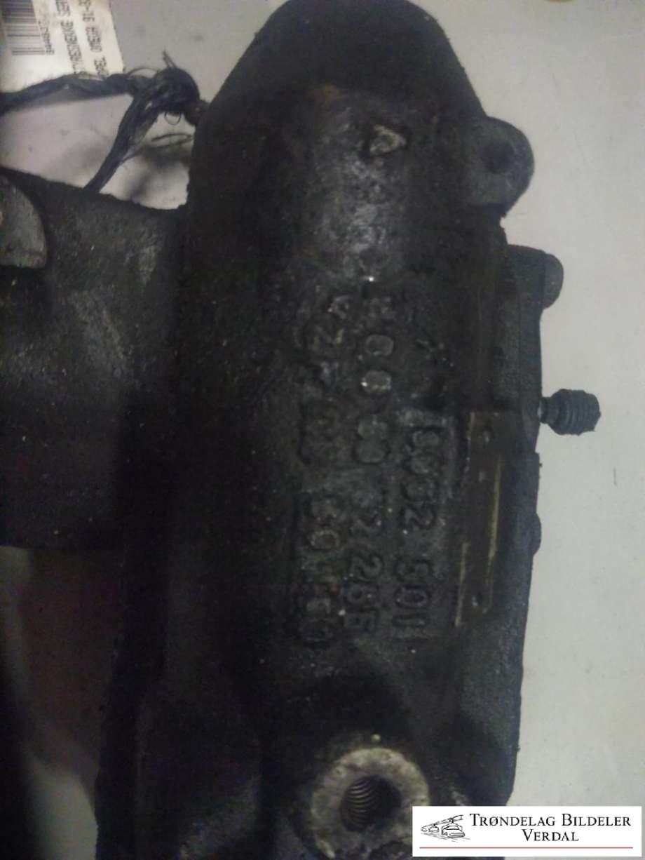 Styresnekke servo til Opel Omega A 1991-1993  (|501123)