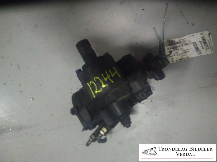 Styresnekke servo til Mercedes C-Klasse, 1993-2000 (W202) (W202)