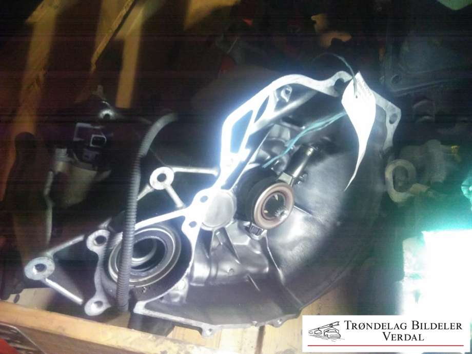 Girkasse manuell til Nissan Sunny, 1991-1995 (N14/Y10) (N14/Y10)