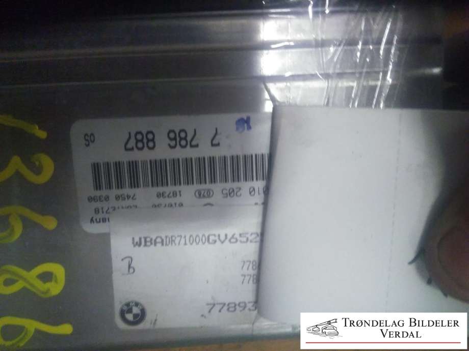 Styreenhet motor til BMW 5-Serie 1996-2003 (E39) (E39) (BOSCH|0281010205||060611)