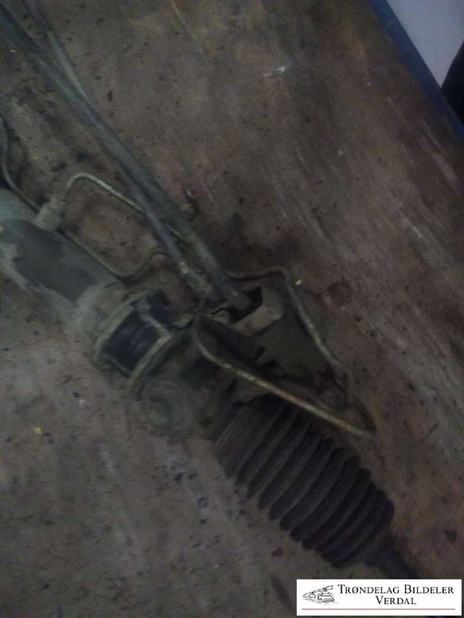 Tannstang til Nissan Urvan 1986-2001 (E24) (E24) (|162601)