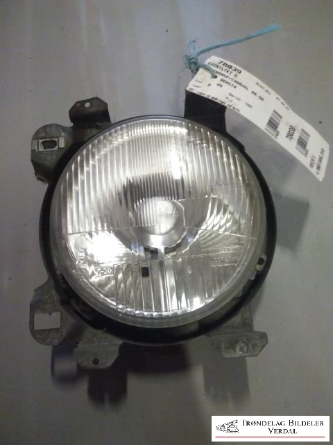 Frontlykt høyre halogen til VW Transporter / Caravelle, 1980-1990  