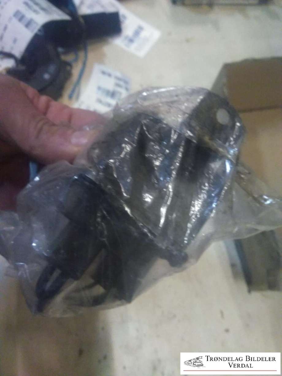 Rele diverse til Mitsubishi Pajero 1983-1991 (Type I) (NIPPODENSO|05670015440||370917)