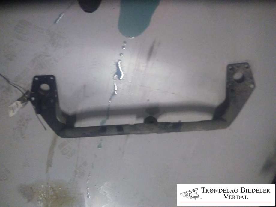 Eksos diverse til Audi A4 1995-1999 (Type I, Fase 1) (B5) (B5) (|000717)