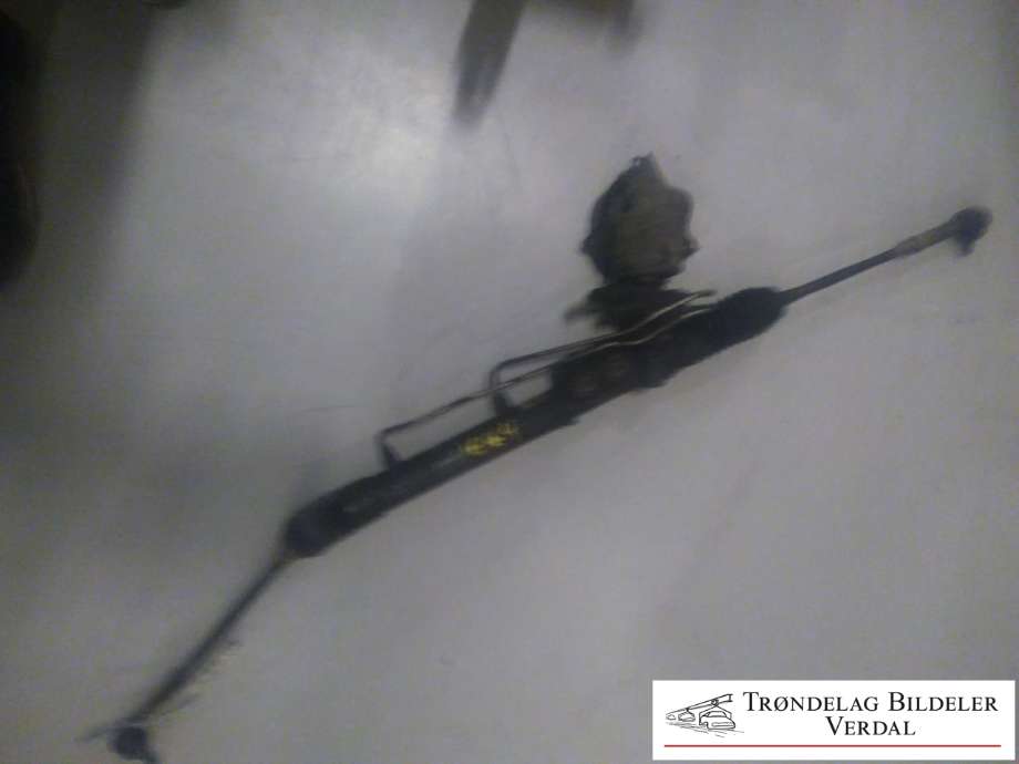 Tannstang til Nissan Maxima, 2000-2004  