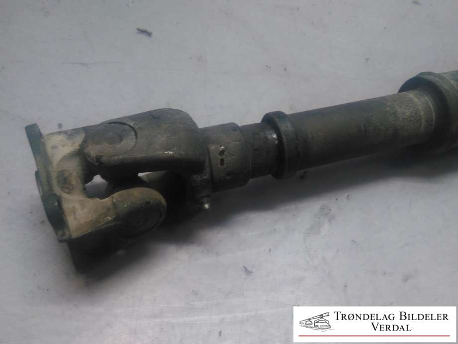 Mellomaksel bakre til Toyota Hiace 1996-2001 (Fase 1)  (810931|)