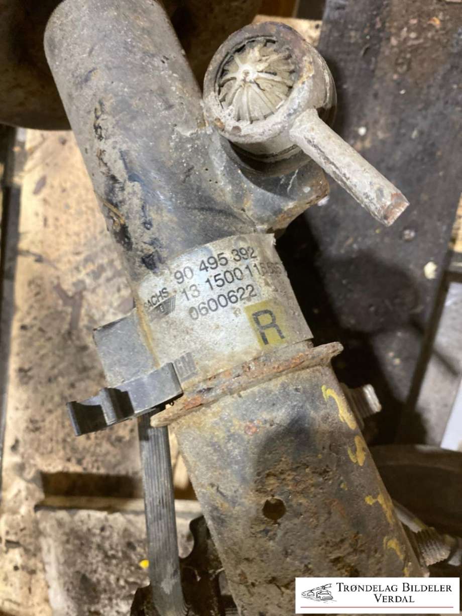 Fjærbein høyre foran til Opel Vectra B 1996-2001 (|501532)