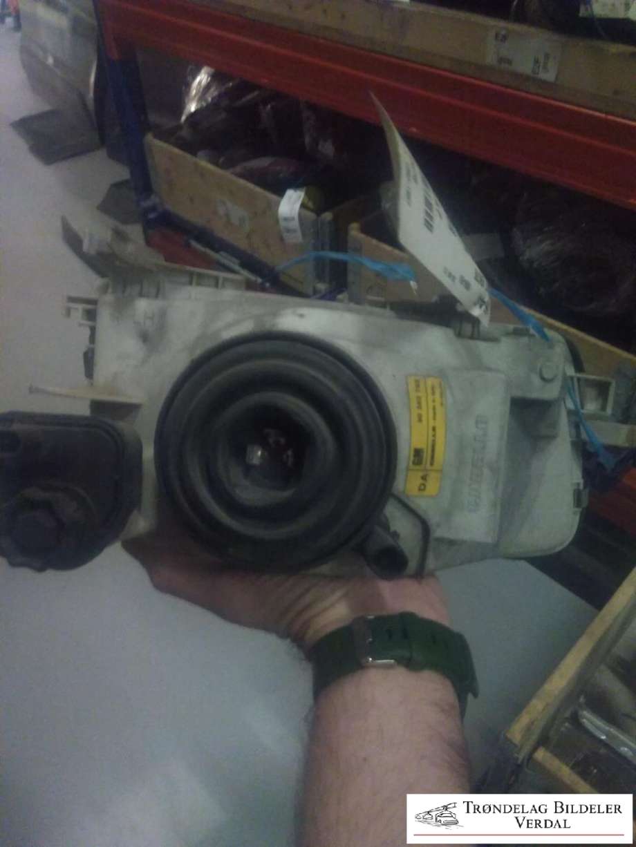 Frontlykt venstre halogen til Opel Astra F 1992-1997 (|500204)