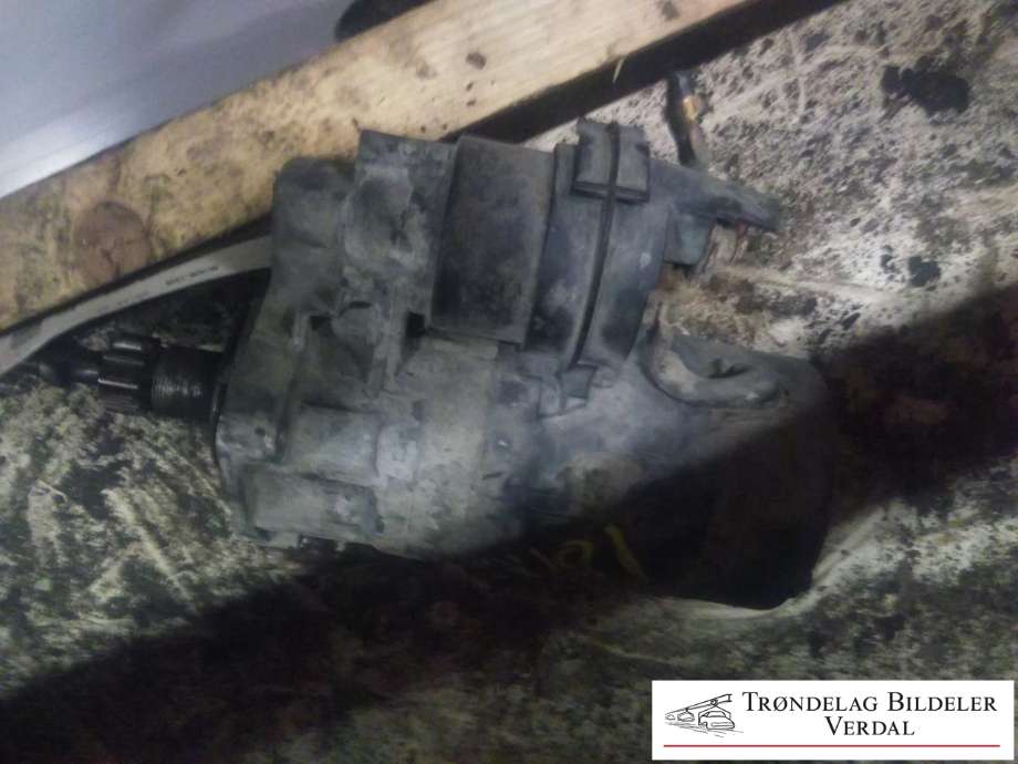 Starter til VW Transporter / Caravelle 1990-2003 (T4) (T4) (028911023A||951638)