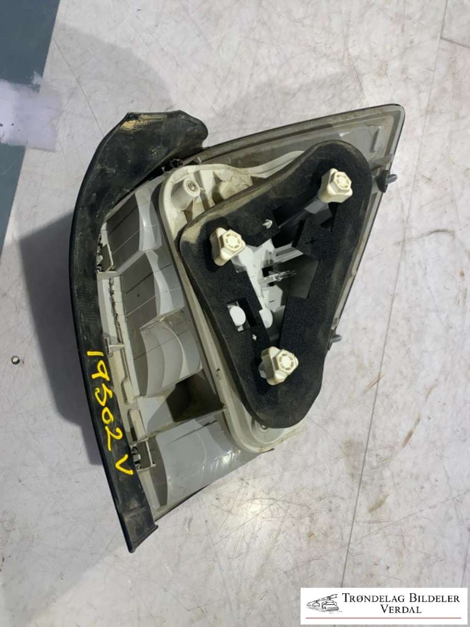 Baklykt venstre til Opel Astra H 2004-2009  (|500202)