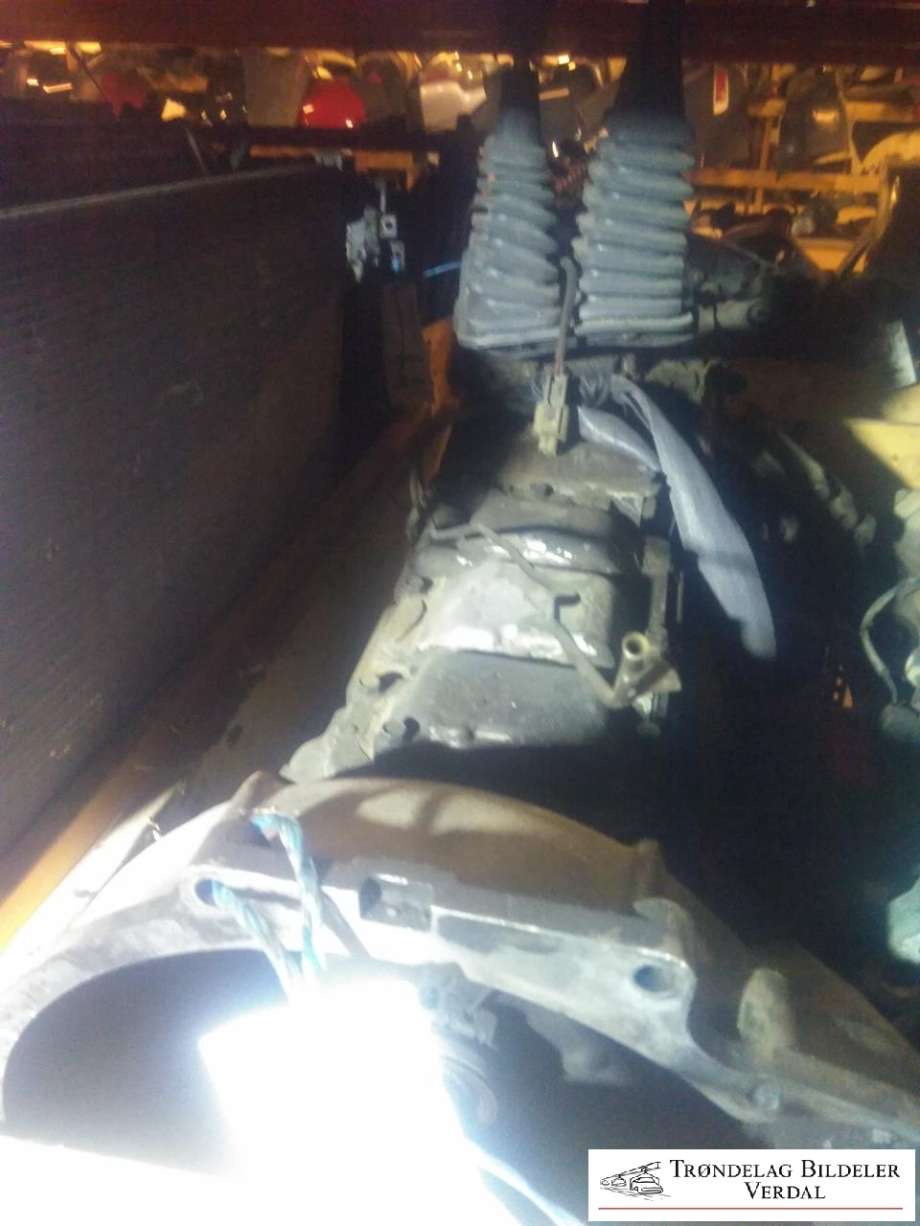 Girkasse 4WD komplett til Mitsubishi Pajero 2000-2006 (Type III)  (|370901)