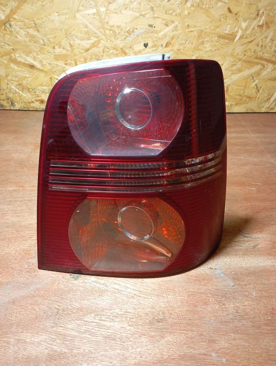 Baklykt høyre til VW Touran 2003-2006 (Type I, Fase 1)  (|1t0945112K)