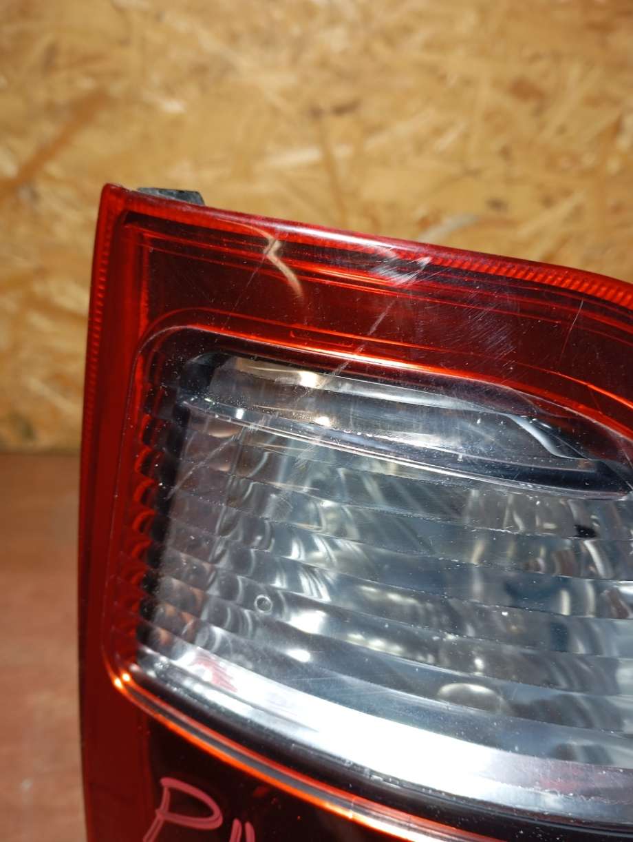 Baklykt høyre til Mitsubishi Pajero 2000-2006 (Type III)  