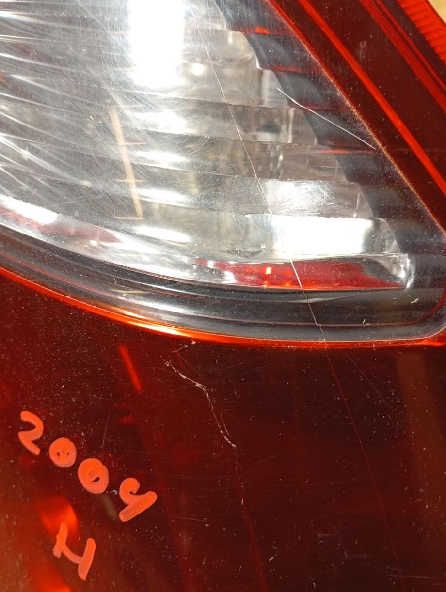 Baklykt høyre til Mitsubishi Pajero 2000-2006 (Type III)