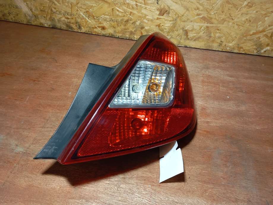 Baklykt høyre til Opel Corsa D 2006-2014  (89392996|)