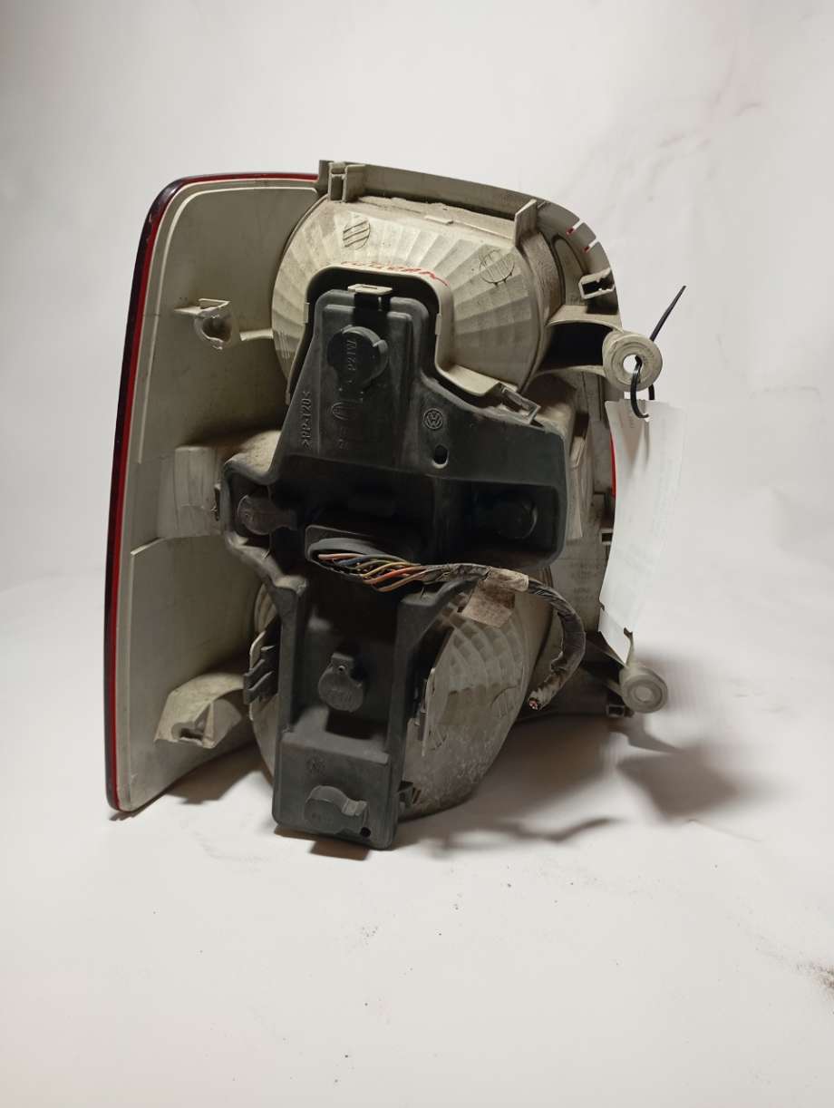 Baklykt høyre til VW Touran 2003-2006 (Type I, Fase 1)  (1t0945112K|)