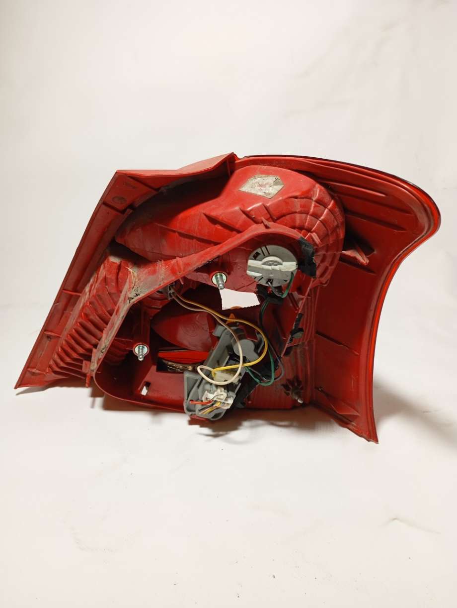 Baklykt venstre til Toyota Yaris 2006-2009 (Type II, Fase 1)  