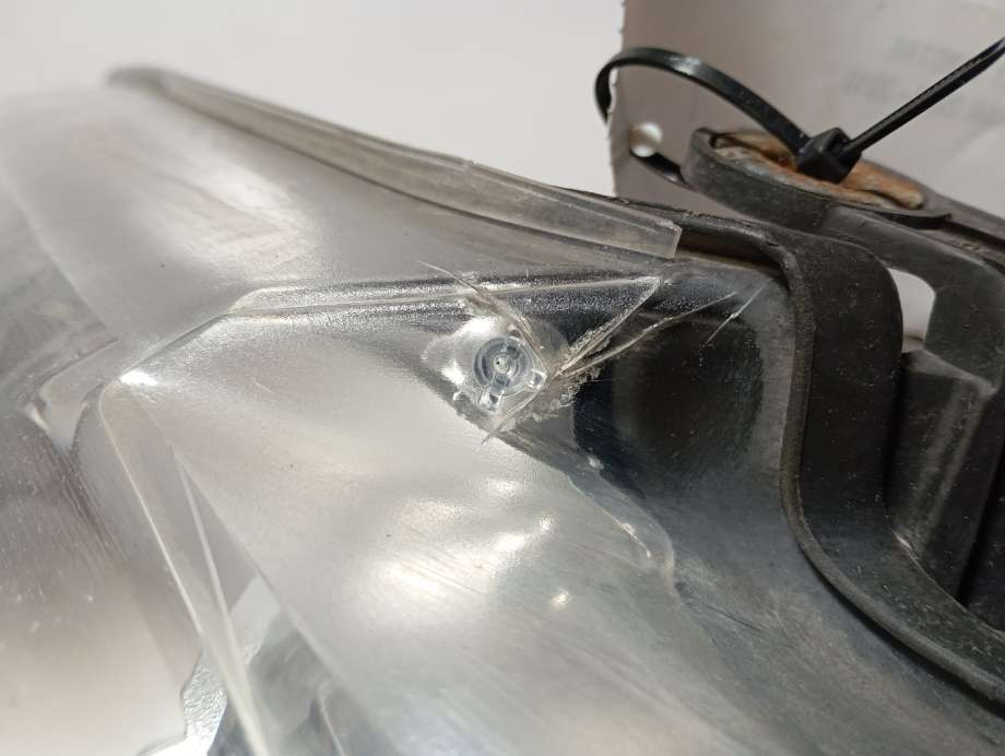 Frontlykt venstre halogen til VW Touran 2003-2006 (Type I, Fase 1)  (1T1941005B|)