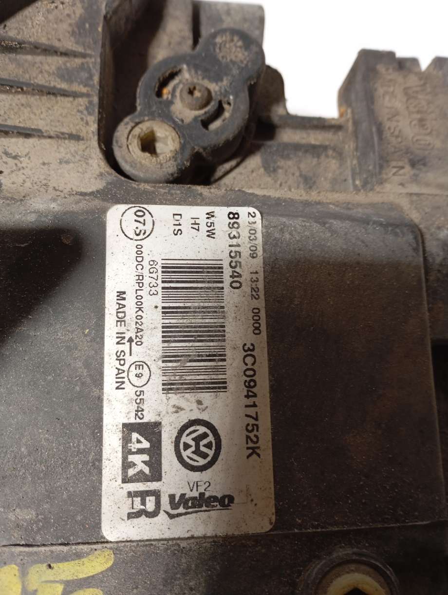 Frontlykt høyre halogen til VW Passat 2005-2010 (B6) (B6) (3c0941752k|)