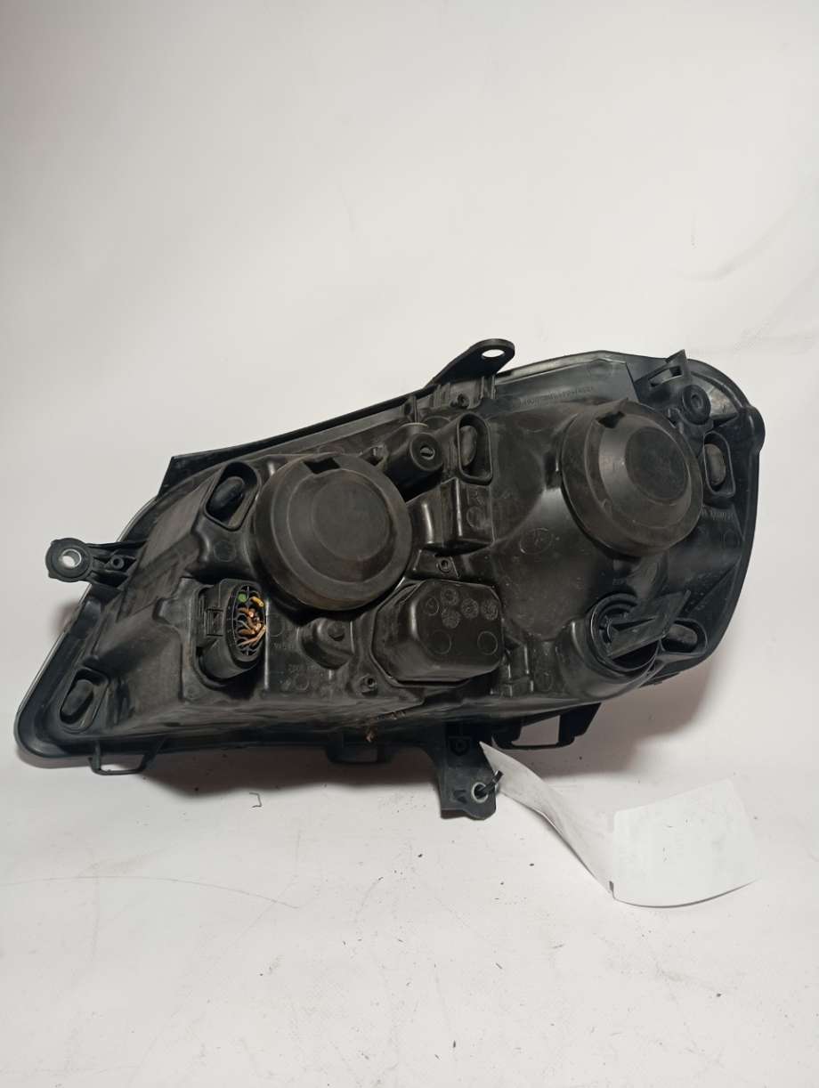 Frontlykt høyre halogen til VW Polo 2005-2009 (Type IV, Fase 2)