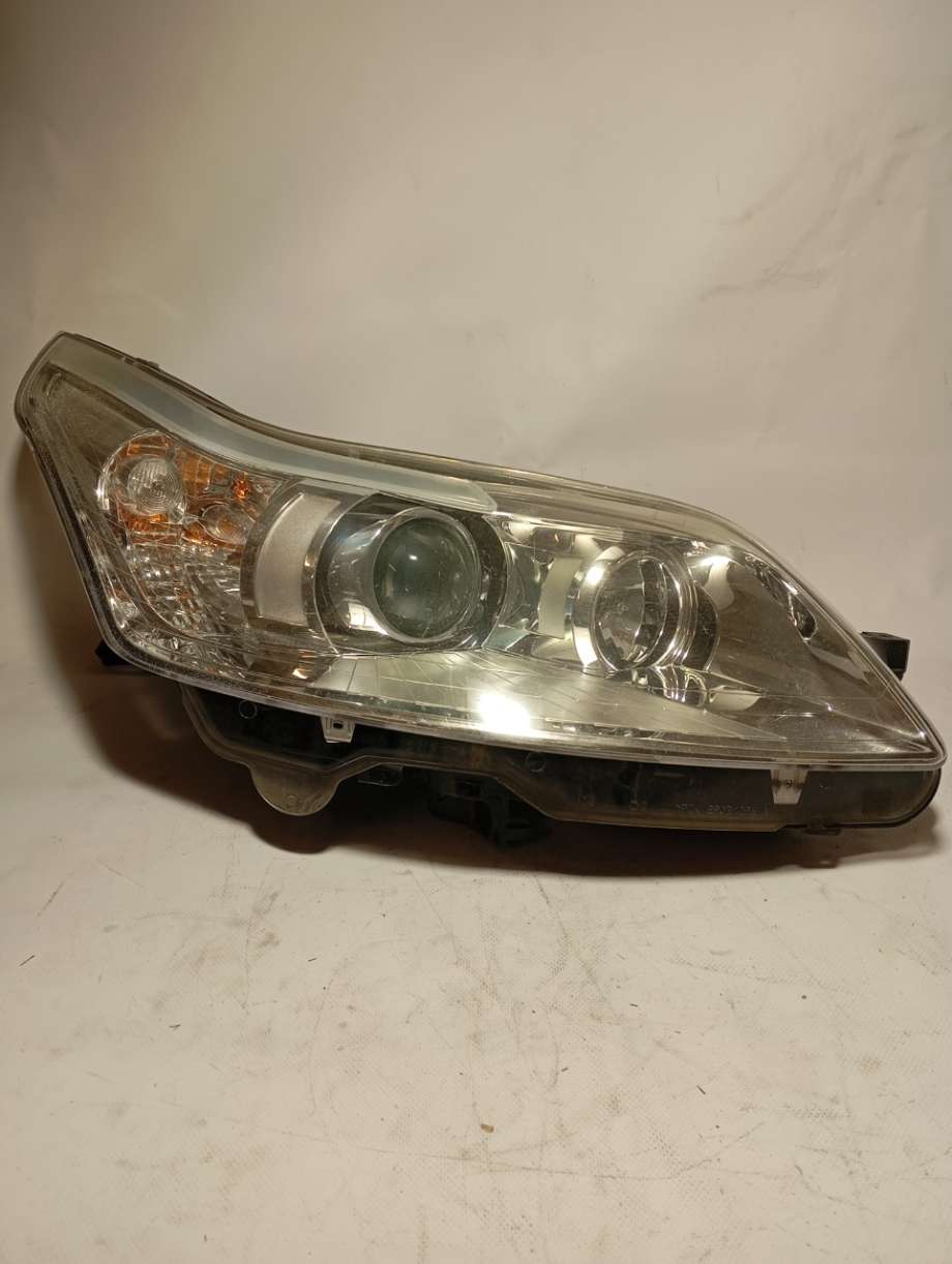 Frontlykt høyre halogen til Citroën C4 2004-2011 (Type I)