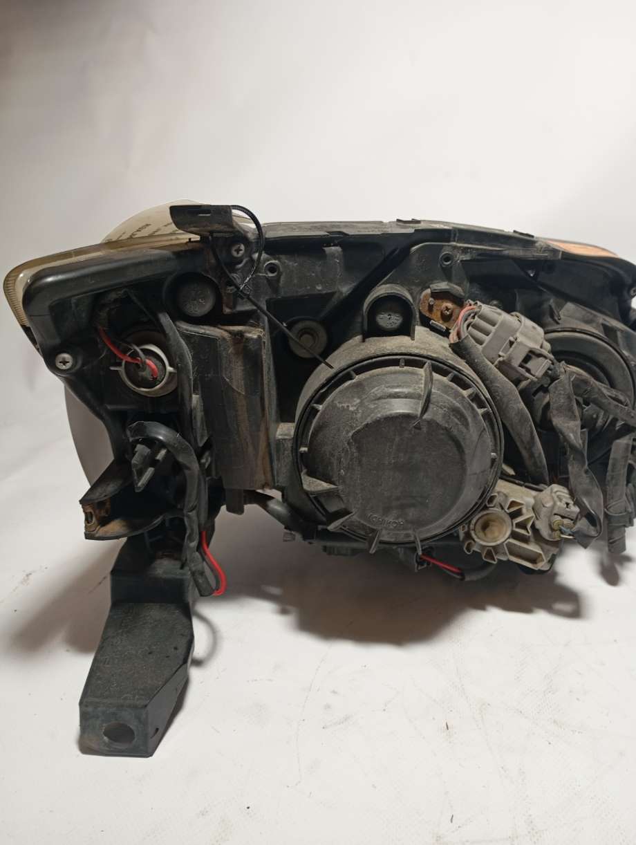 Frontlykt venstre xenon til Subaru Impreza 2008-2012 (Type III)