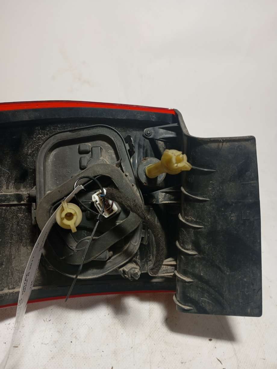 Baklykt høyre til Ford C-Max 2010-2015 (Type II, Fase 1)  (89502670|)