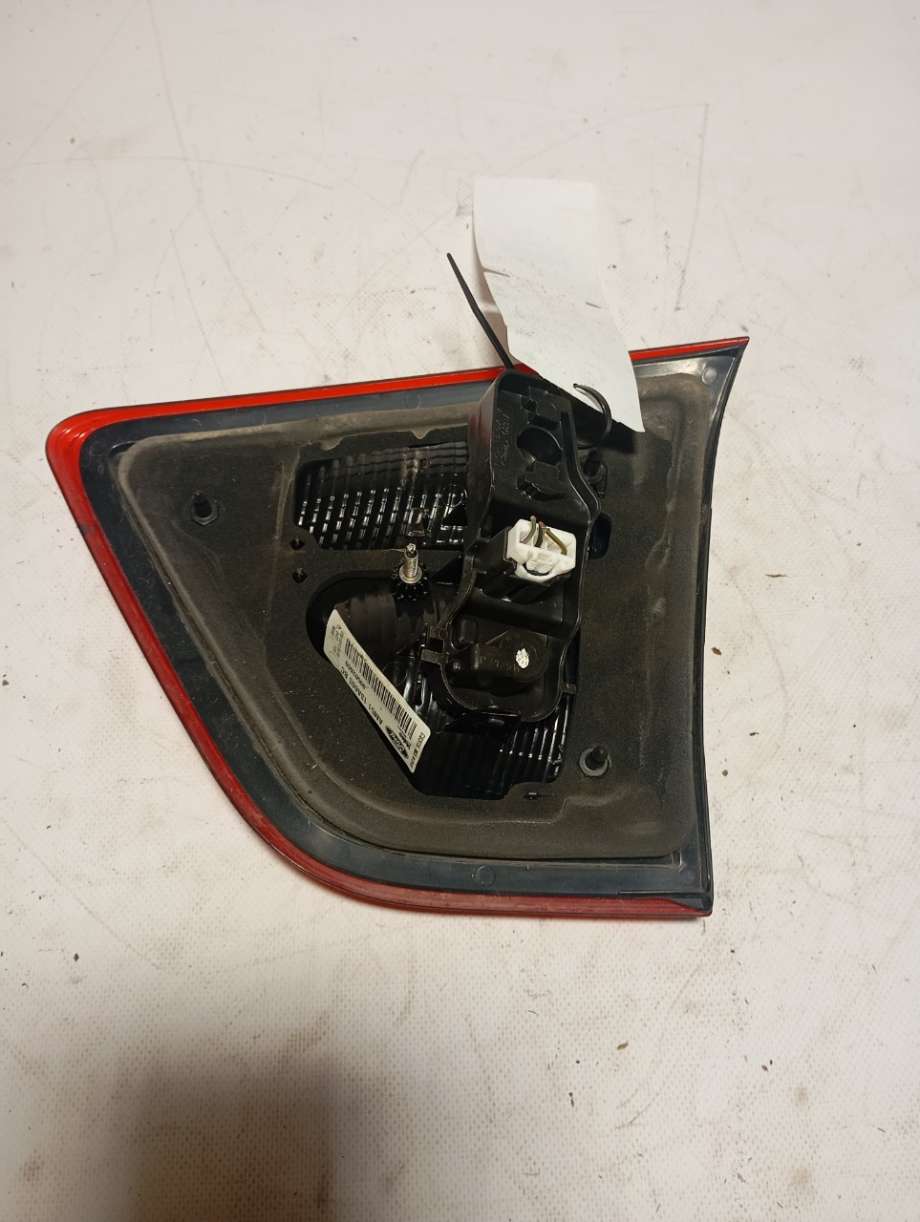 Baklykt venstre indre til Ford C-Max 2010-2015 (Type II, Fase 1)  (89502669|)