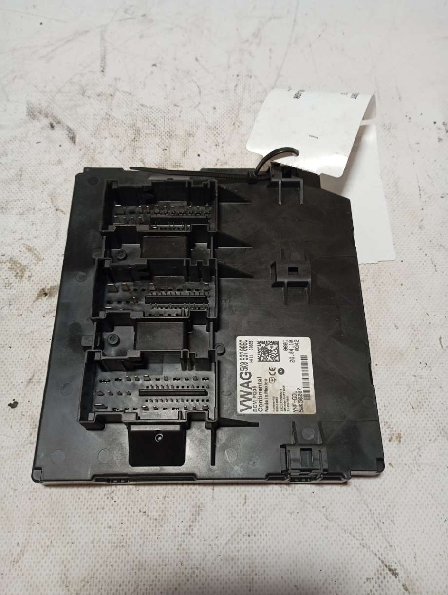 Styreenhet comfort (BCM) til VW Golf VI 2008-2012 (|5k0937086c)