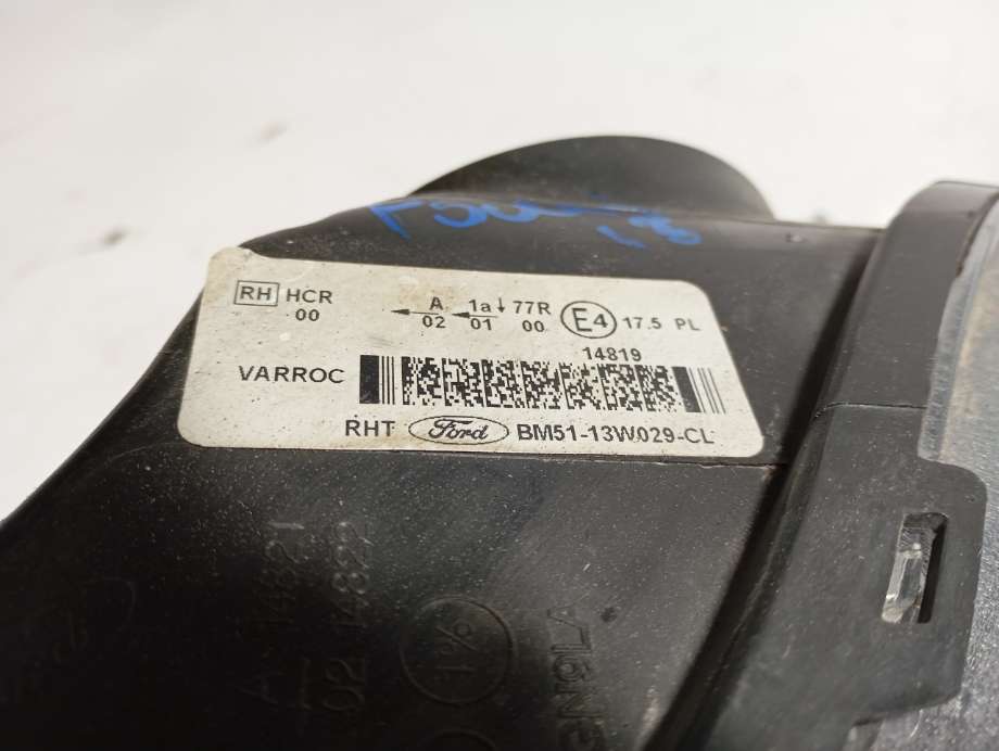 Frontlykt høyre halogen til Ford Focus 2011-2014 (Type III, Fase 1) (|bm5113w029cl)